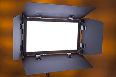 Lichtquellen und Scheinwerfer für Film und Video:KinoFlo CELEB-200-DMX