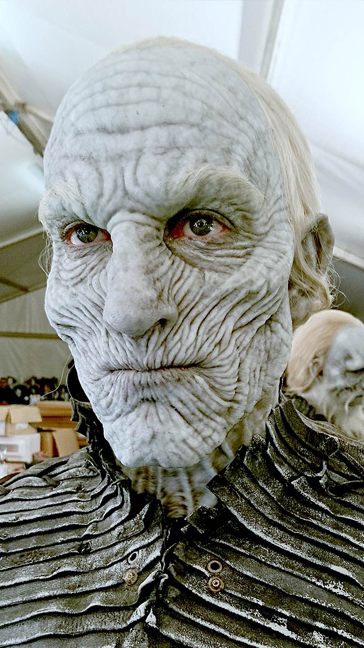 White-Walker-Application-With-Vicky-Money